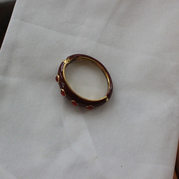 Red and Burgundy Hinge Bangle - Picture 2 of 2